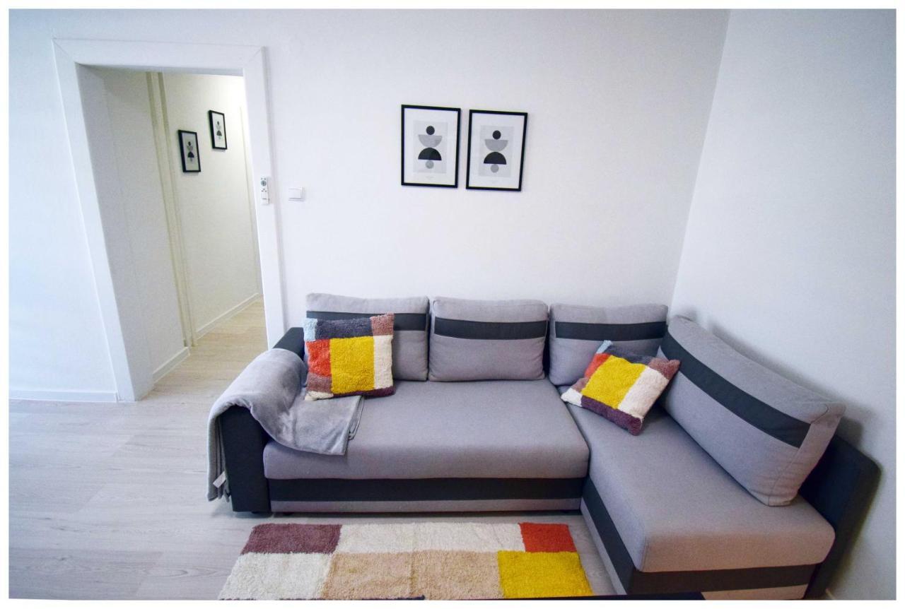 Color24 Centrum Nisko Apartment Exterior foto