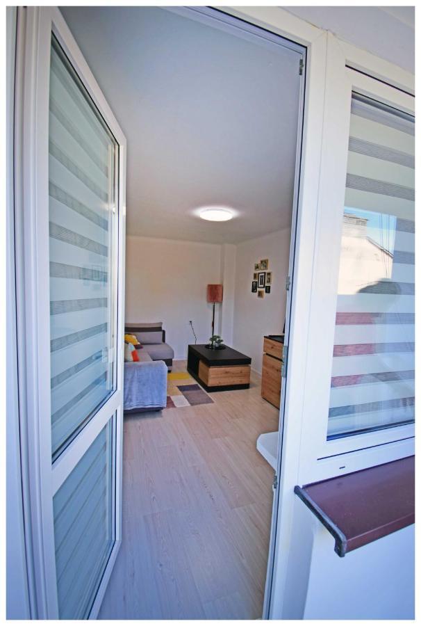 Color24 Centrum Nisko Apartment Exterior foto